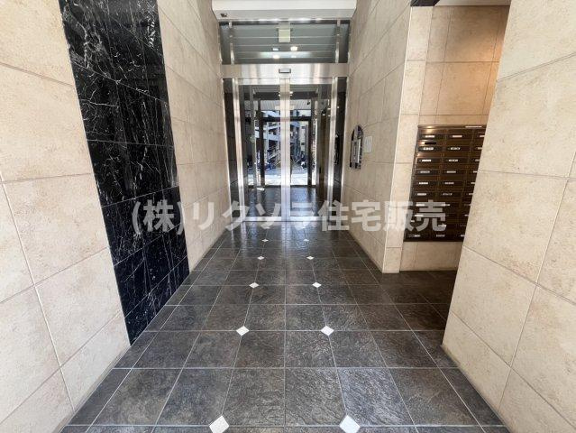 セントファミーユ大和田ステーションフロントのエントランス|エントランス内部
■物件内覧・資金計画相談・住宅ローン相談、リフォーム相談、お問合せ受付中■
※当日・翌日のご内覧、ご相談はお電話でのお問合せがスムーズです！