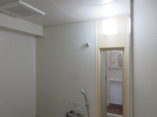 グランパーク京王橋本の浴室