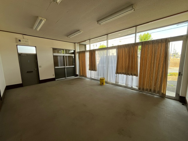 【店舗】入間市久保稲荷店舗の内装|店舗部分