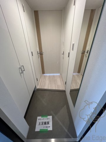 セレニテ十三ミラクの玄関