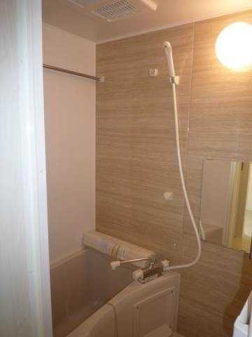 キャメル妙典の浴室