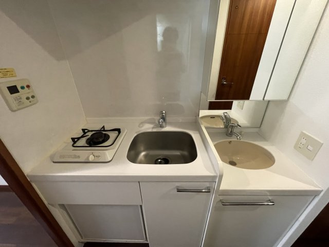 フェニックス日本橋高津のキッチン|(参考)同マンション反転間取り他部屋の写真