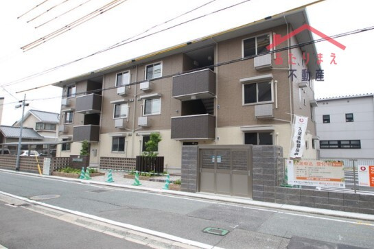 D-room博多諸岡の外観