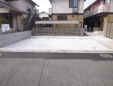 D-room博多諸岡の駐車場