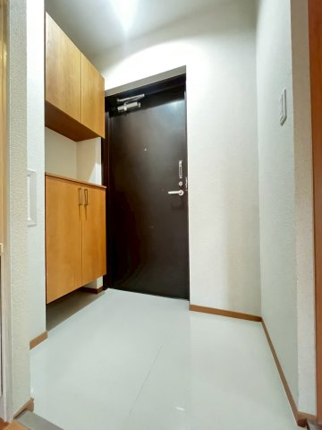 サンピア南茨木の玄関