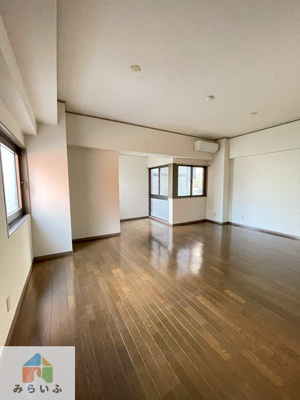 【居間・リビング】 | ザ・エステートパレス