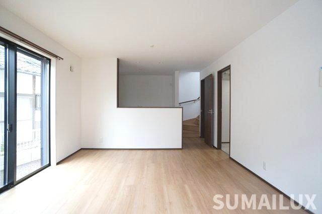 シャトレー大津の居間・リビング