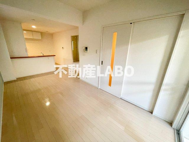 ベルデ　パティオの居間・リビング