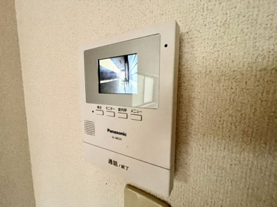 【セキュリティ】 | ピュア・リベルテ | 別号室の写真になります。現況優先。