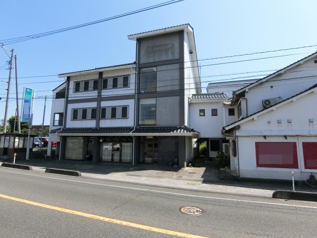 売ビジネスホテル・店舗・住居の外観