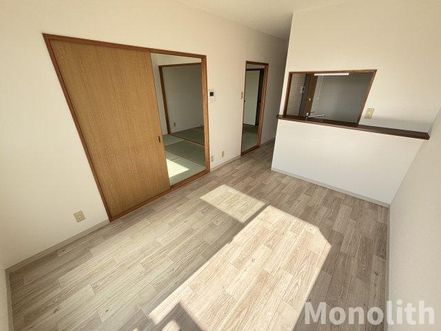 ウィスタリア藤の居間・リビング