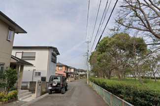 【前面道路含む現地写真】