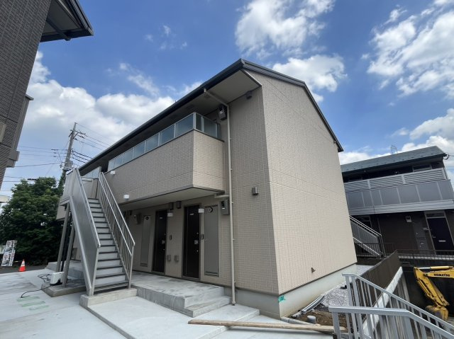 セレーヌ仲町台B 