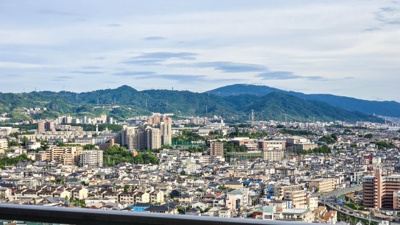 【展望】 | ロイヤルメドゥ香里園タワー | 南向きバルコニーで採光・眺望良好♪
開放的な眺めをお楽しみ頂けます