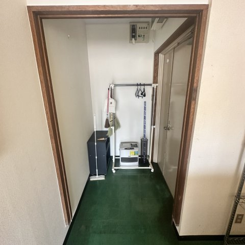 第1パルコビルの玄関