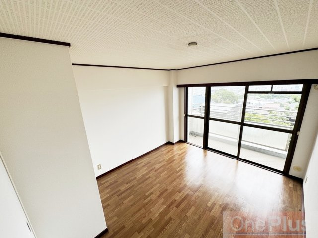 ビバリーハウス青谷壱番館の洋室