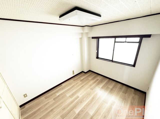 ビバリーハウス青谷壱番館の洋室