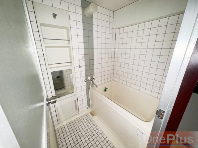 ビバリーハウス青谷壱番館の浴室