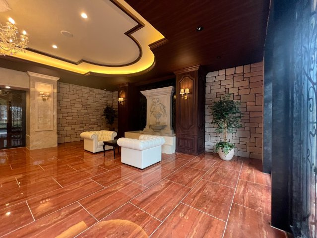 プレジオ阿波座のロビー|ゆとりのあるロビーです