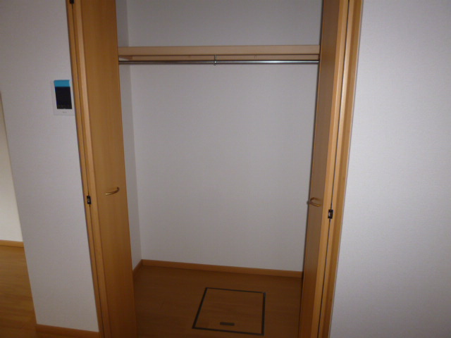 倉敷市福田町古新田のアパートの収納