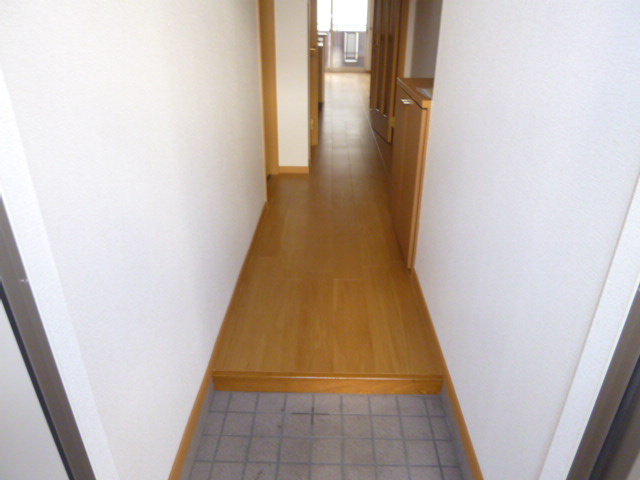 倉敷市福田町古新田のアパートの玄関