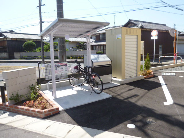 倉敷市福田町古新田のアパートのその他共用部分|駐輪場、敷地内専用ゴミステーション
