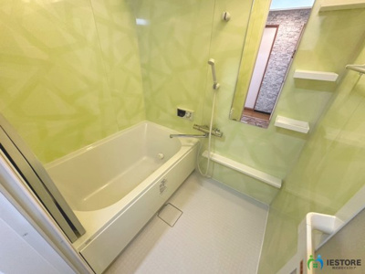 【浴室】 | トークヴィラ東岸和田 | 落ち着いた空間のお風呂です