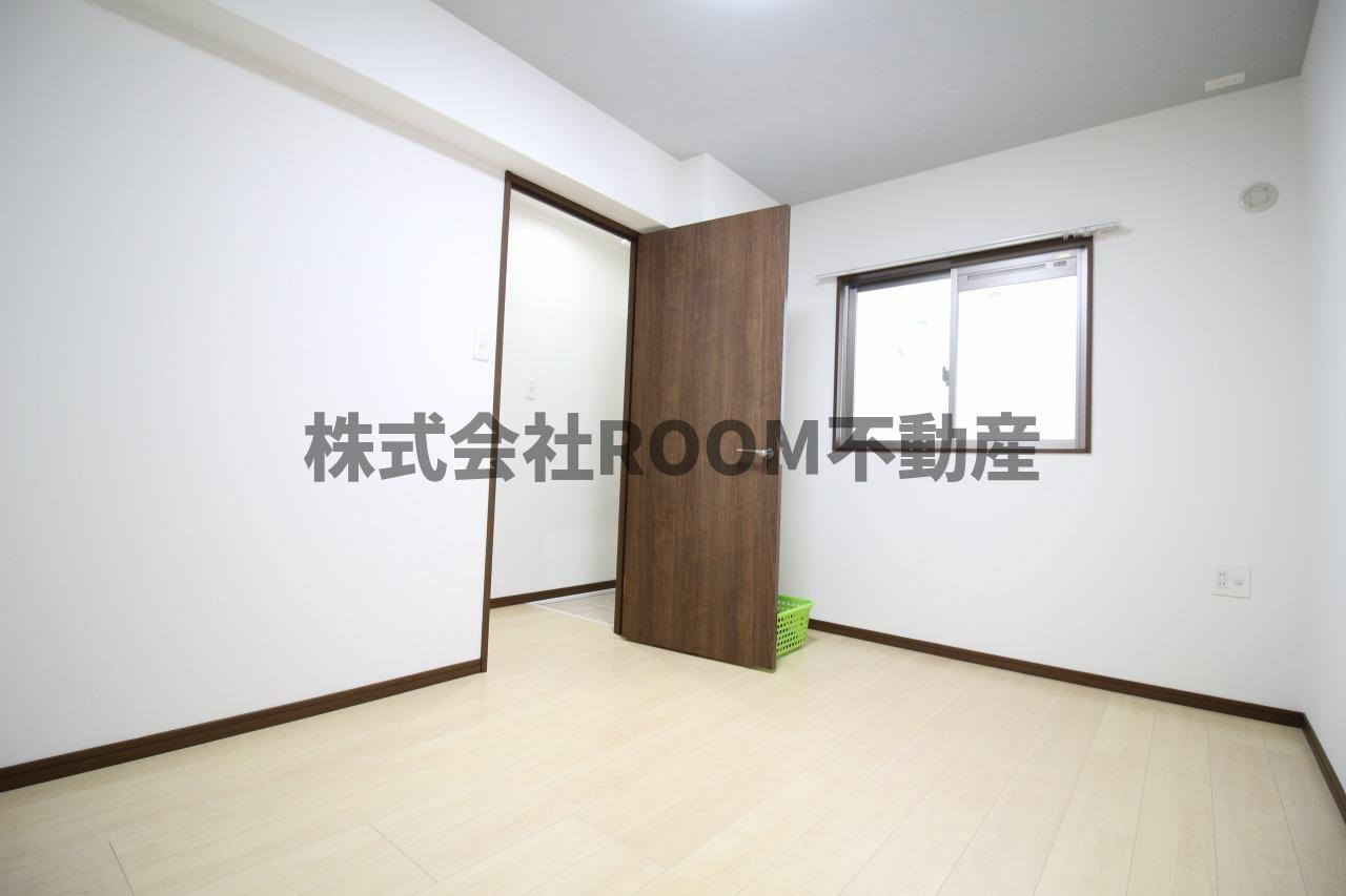 LienPorteⅡの寝室|広くて明るい寝室