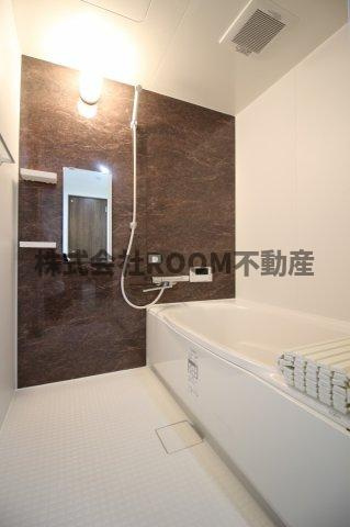 LienPorteⅡの浴室|落ち着いた空間のお風呂です