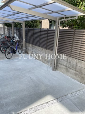 【駐車場】 | Living Base 8 | 駐輪スペースあり♪