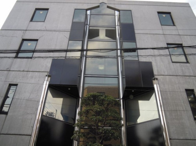 【外観】 | PEDIMENT | 耐震性・防音性に優れた鉄筋コンクリートマンション♪