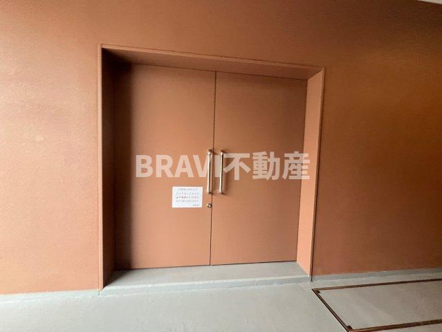 プレジオ阿波座2-8Fのその他