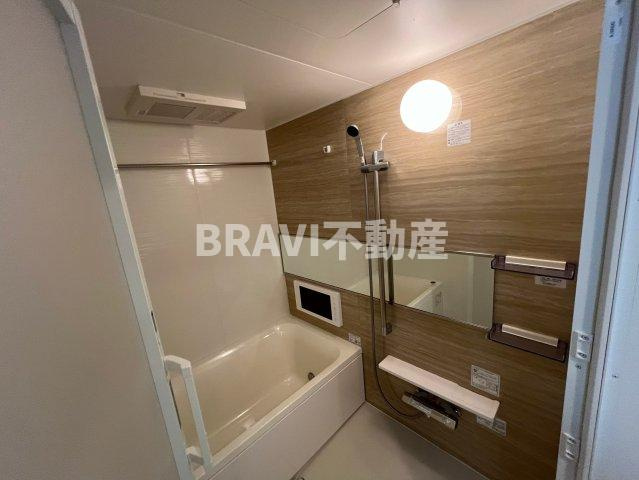 プレジオ阿波座2-8Fの浴室