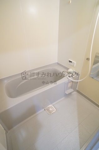 グリーンフォーレスト伊丹　A棟の浴室