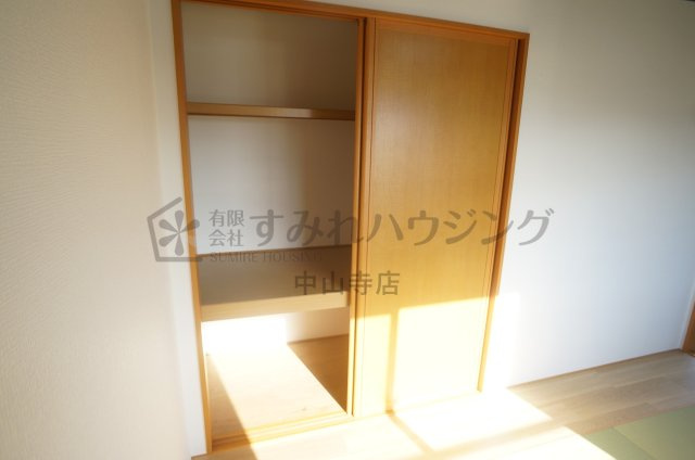 グリーンフォーレスト伊丹　A棟の収納