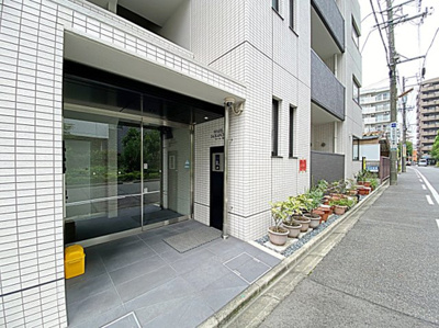【エントランス】 | ソレーユ代官町