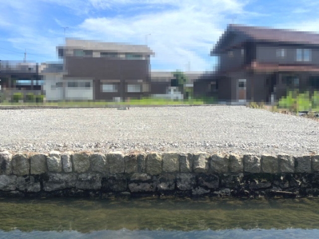 高島市新旭町藁園44坪土地の外観