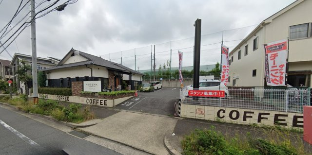 鎌倉台店舗(12台駐車)の外観