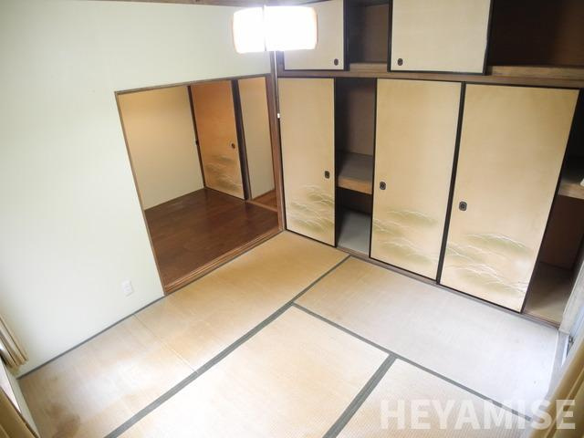 ナルタキカシヤ（ミギ）の収納