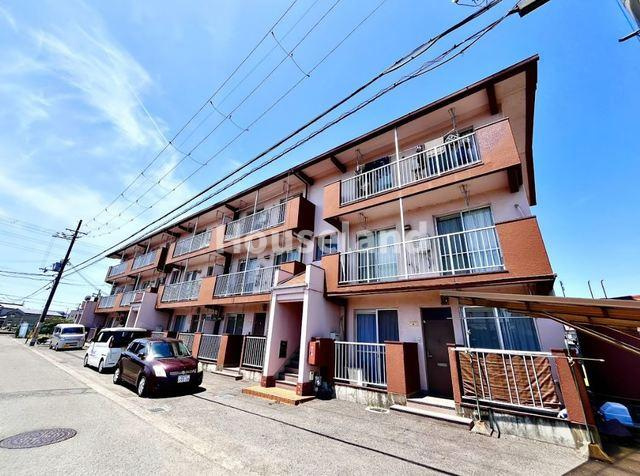 嶋本マンションの外観