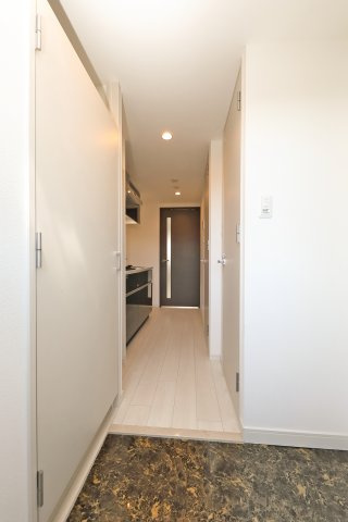 A-mon上京KENKUNの玄関|306号室
