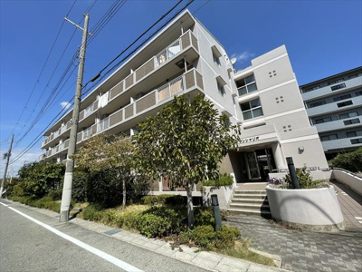 【外観】 | グランシャリオ