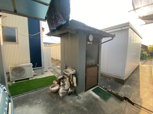 安城市姫小川町姫貸倉庫の外観