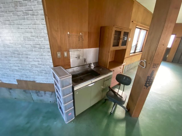 安城市姫小川町姫貸倉庫の洗面所