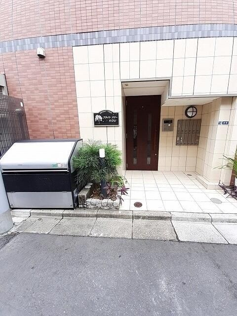 ブライト　ツリー　ＫＯＵのエントランス