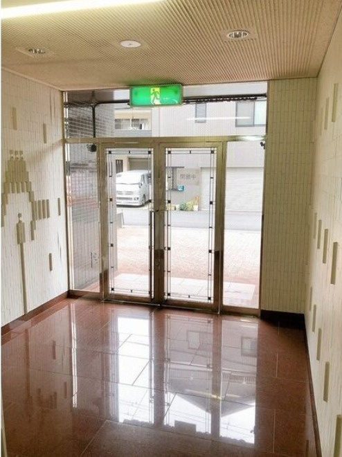 Collection中崎Ⅱ　BRAVI不動産のロビー
