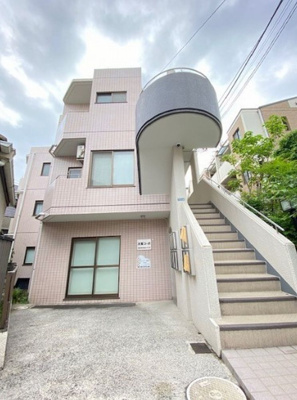 【外観】 | 友愛コーポ | 耐震性・防音性に優れた鉄筋コンクリートマンション♪