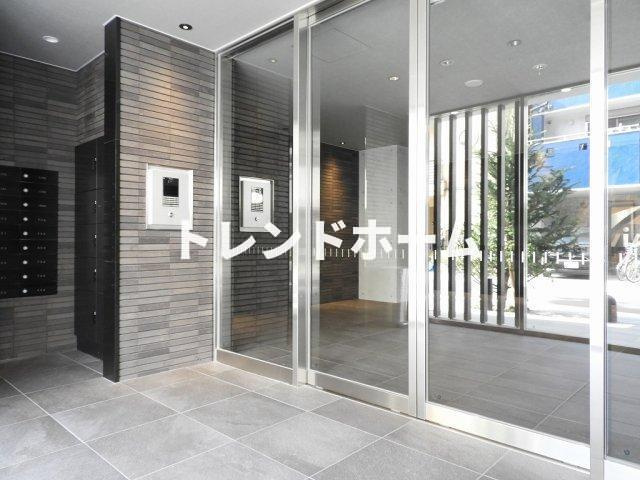 ララプレイス大阪福島ミラのエントランス|選べる家電プランあり！！