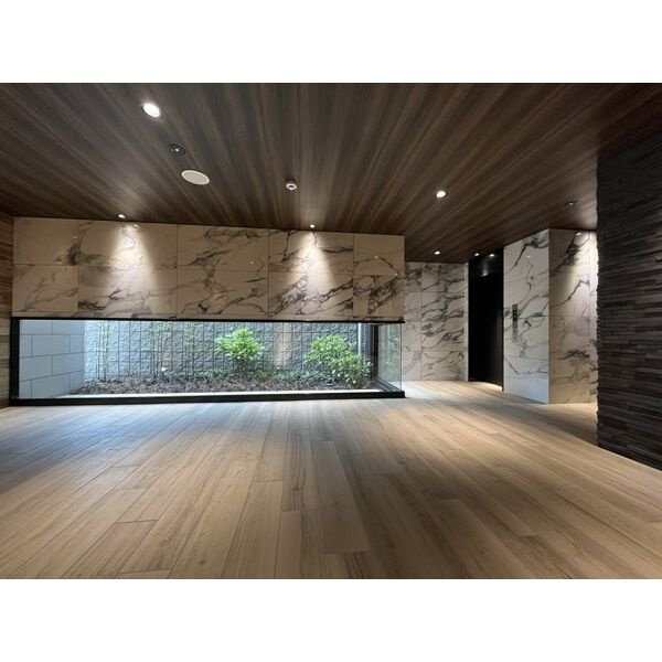 S-RESIDENCE上飯田Northのロビー