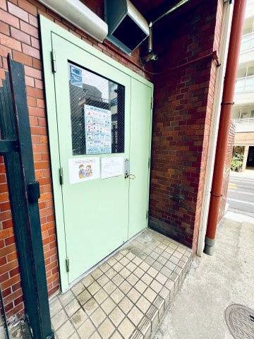 ライオンズマンション門前仲町のその他共用部分|ゴミステーション